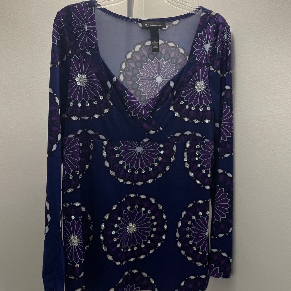 INC size XL